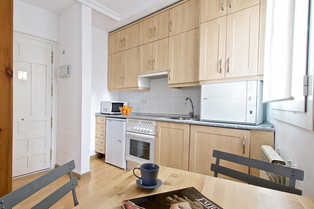 Habitat Apartments Latina Madrid Room photo